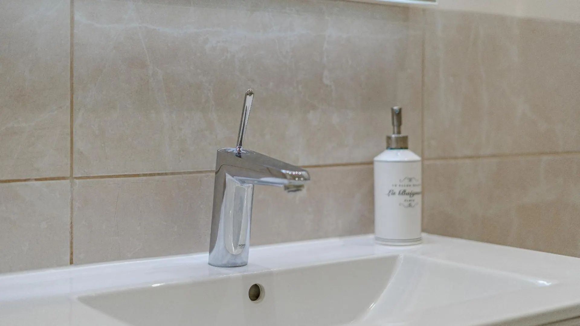 2 Bedroom Apartment - Terrace & Sea View - Los Gigantes Acantilado de los Gigantes