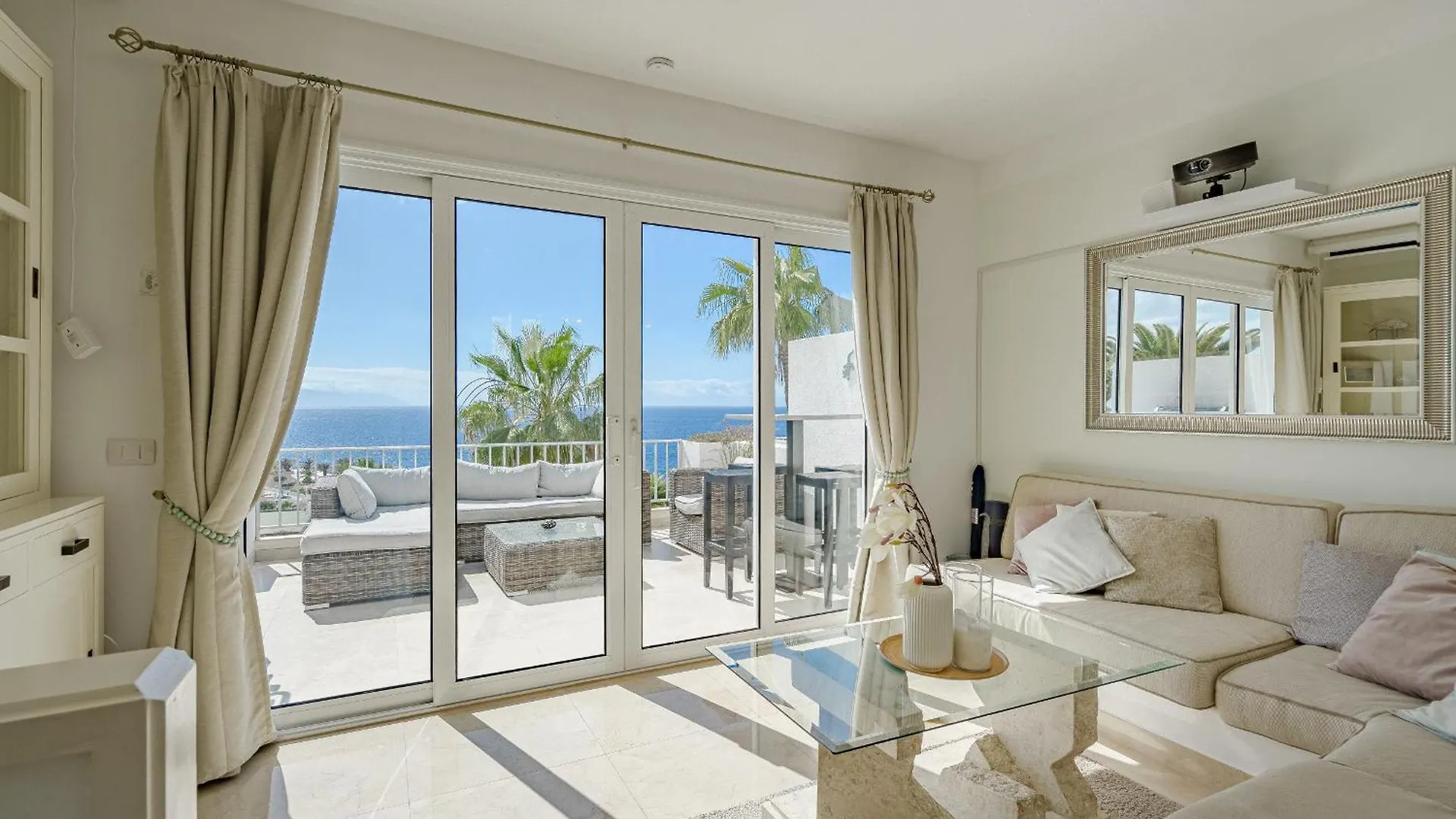 2 Bedroom Apartment - Terrace & Sea View - Los Gigantes Acantilado de los Gigantes Spagna